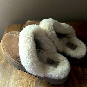 Ugg Disquette Platform Slippers